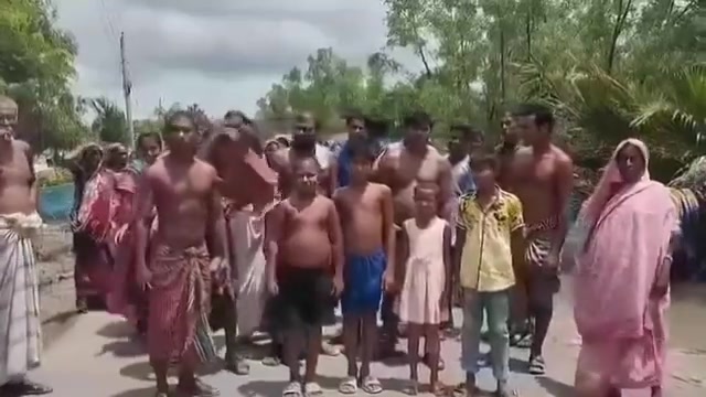 No queremos quedarnos en Bangladesh. Estamos siendo oprimidos y nuestros templos derribados, afirman muchos hindúes en las zonas vecinas a la India.